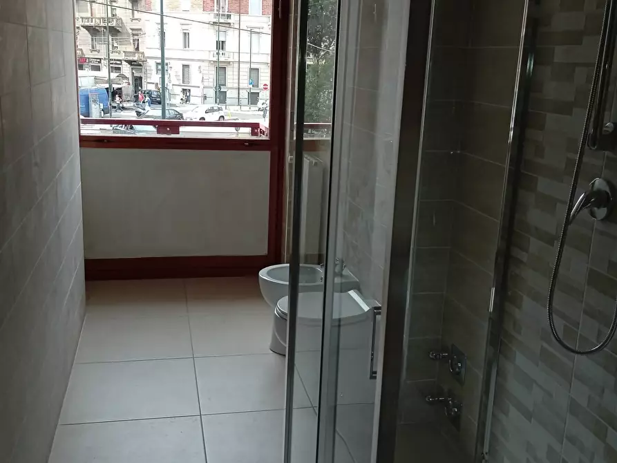 Immagine 28 di Appartamento in affitto  in corso Svizzera 76 a Torino