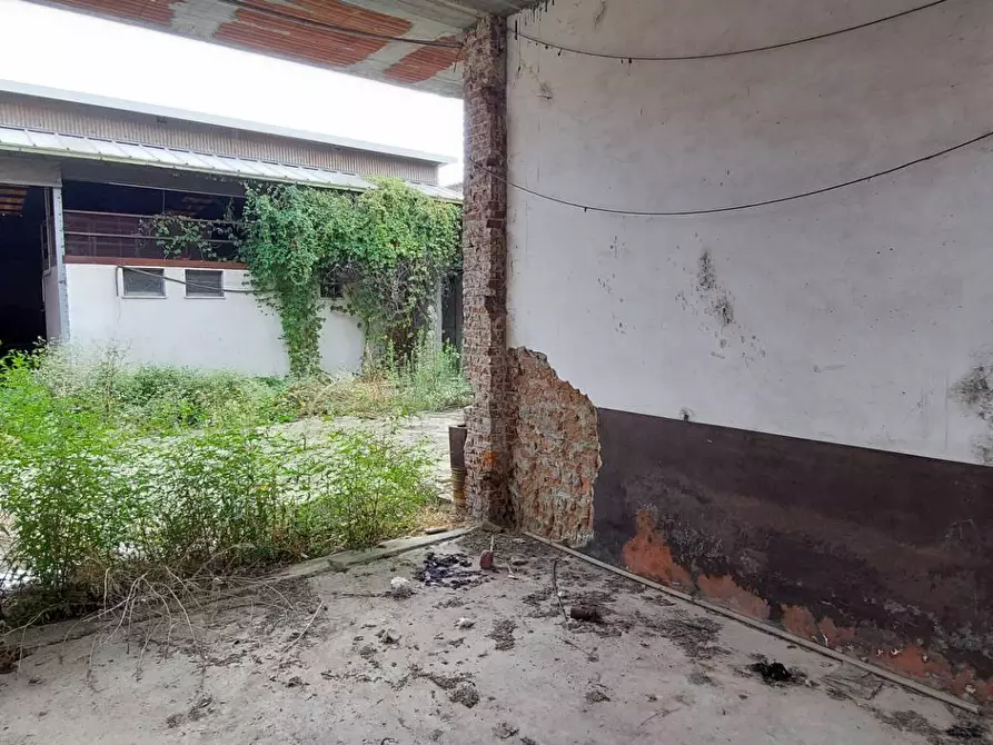 Immagine 12 di Casa indipendente in vendita  in Strada dell'Alpina 12 a Alpette