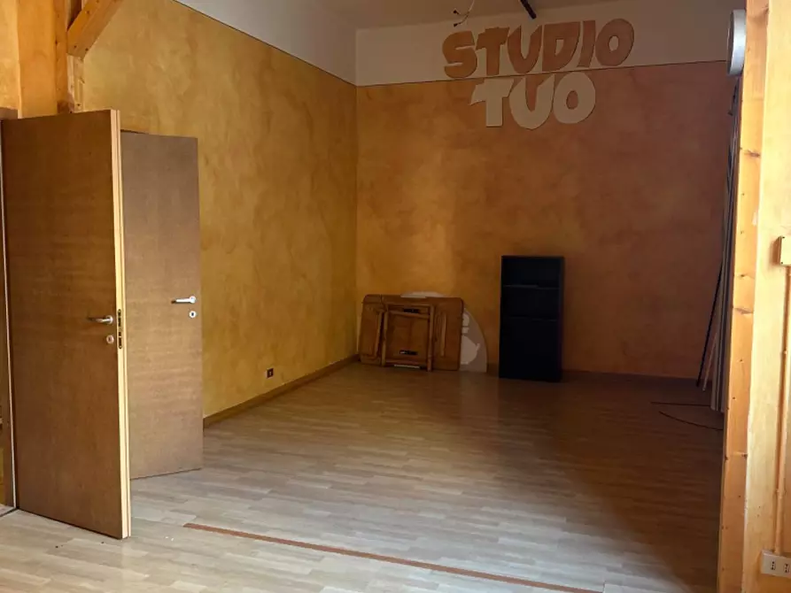 Immagine 28 di Appartamento in vendita  in VIA BARACCA 70 a Grugliasco