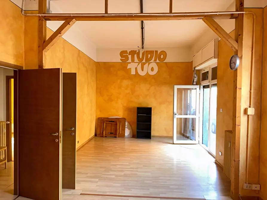 Immagine 48 di Appartamento in vendita  in VIA BARACCA 70 a Grugliasco