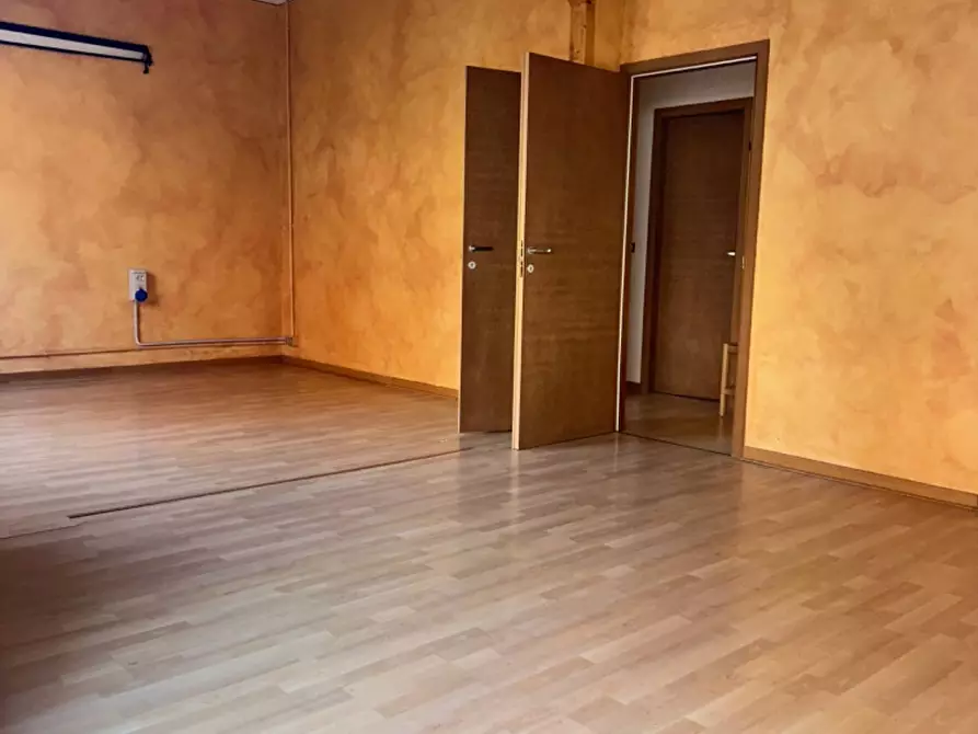 Immagine 50 di Appartamento in vendita  in VIA BARACCA 70 a Grugliasco