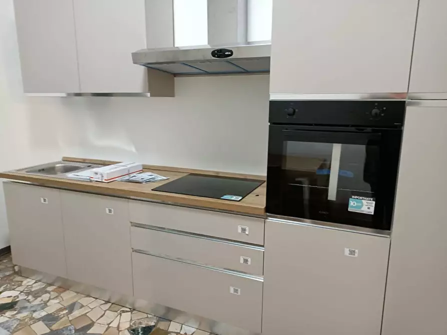 Immagine 3 di Appartamento in affitto  in CORSO IV NOVEMBRE 100 a Torino