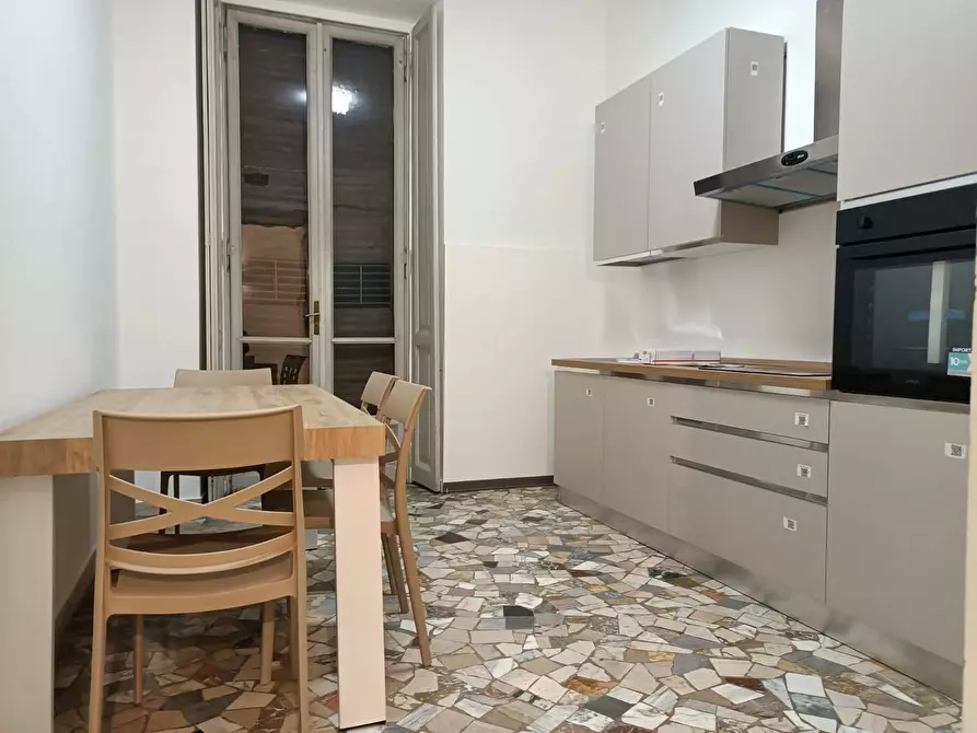 Immagine 5 di Appartamento in affitto  in CORSO IV NOVEMBRE 100 a Torino