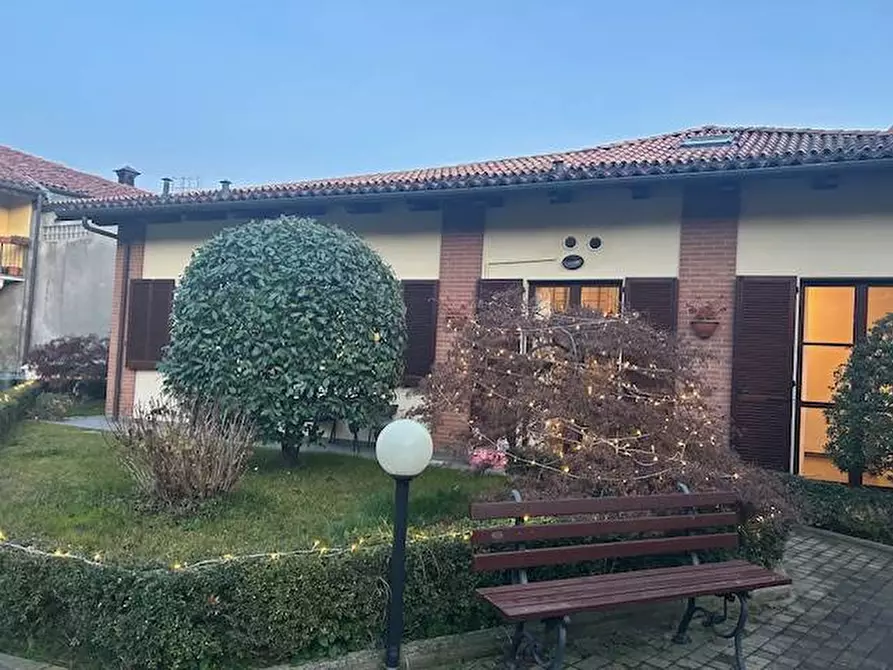Immagine 2 di Casa indipendente in vendita  in Via Querro 8 a Rivoli