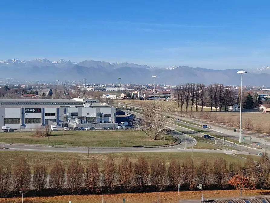 Immagine 21 di Appartamento in vendita  in Strada Del Portone 35 a Torino