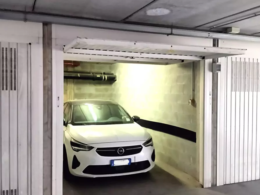 Immagine 18 di Appartamento in vendita  in Strada Del Portone 35 a Torino