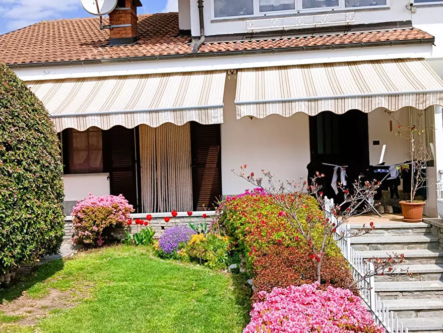 Immagine 3 di Villa in vendita  in Via Monte Palavas 13 a Luserna San Giovanni