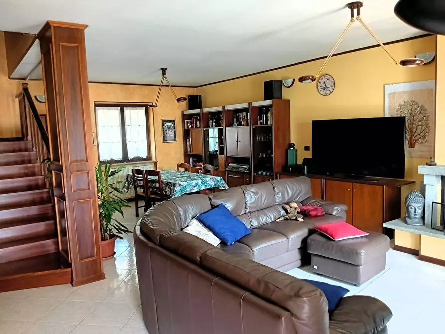 Immagine 13 di Villa in vendita  in Via Monte Palavas 13 a Luserna San Giovanni