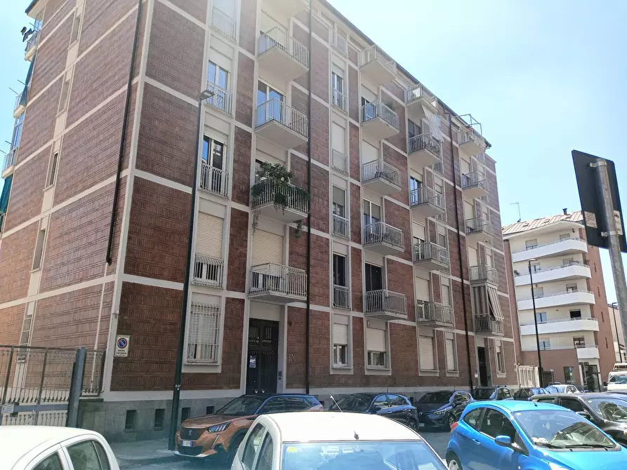 Immagine 19 di Appartamento in vendita  in Via Rueglio 16 a Torino