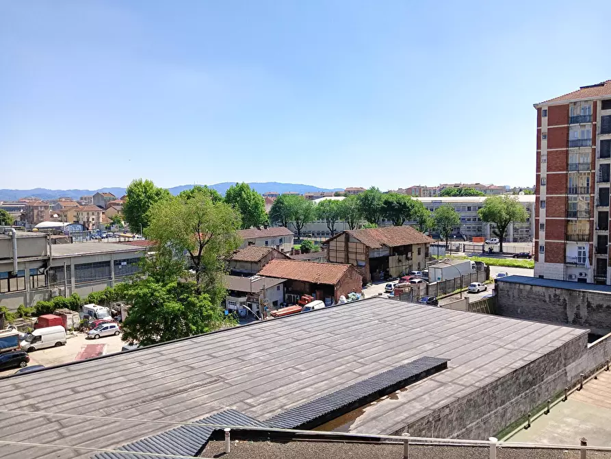 Immagine 13 di Appartamento in vendita  in Via Rueglio 16 a Torino