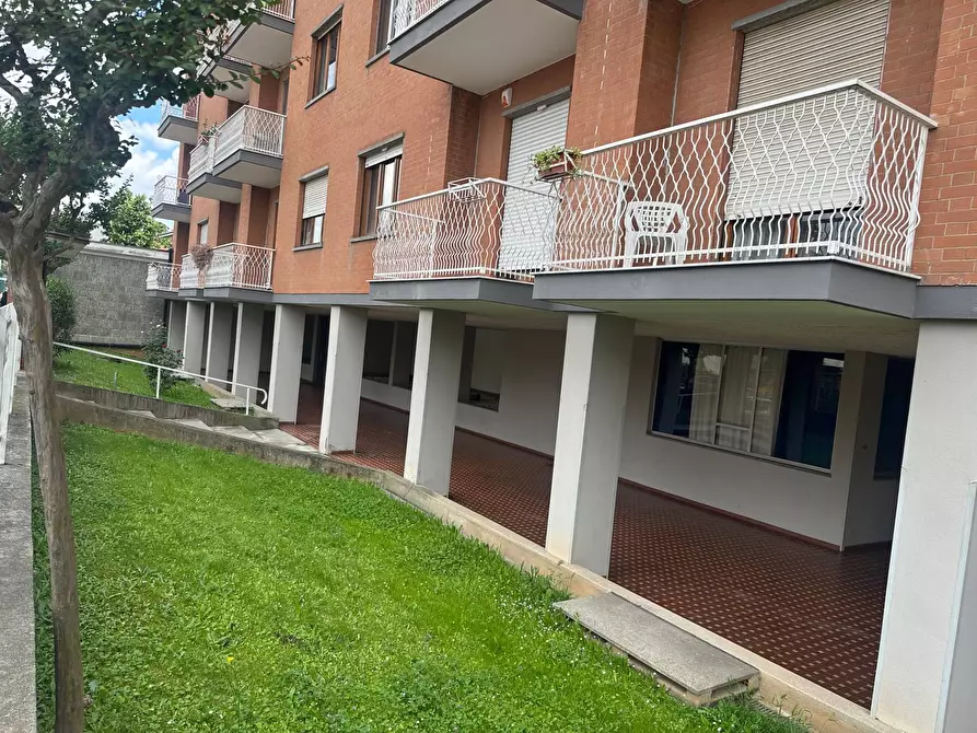 Immagine 4 di Appartamento in vendita  in VIA VINCENZO MONTI 19 a Orbassano