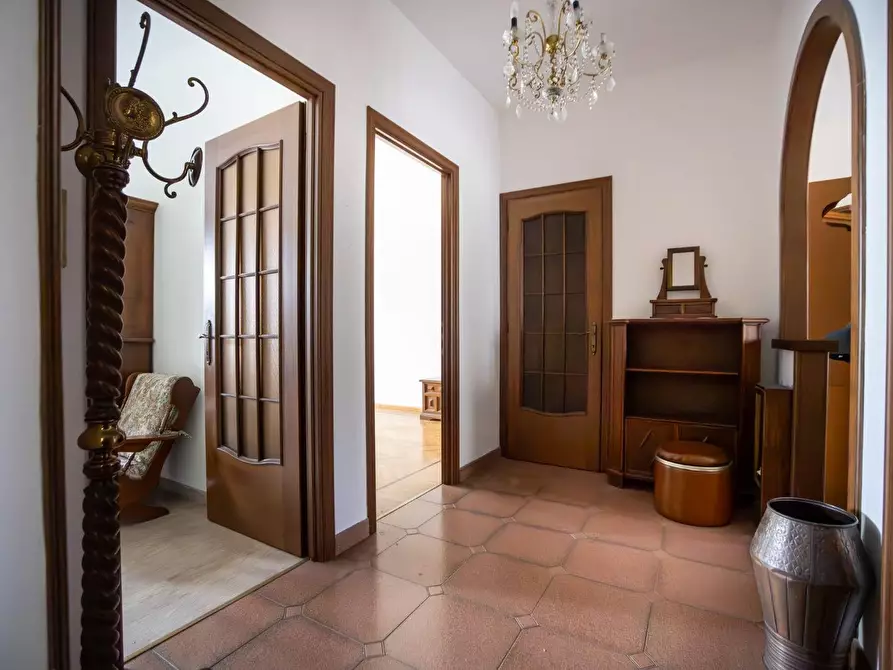 Immagine 3 di Appartamento in vendita  in PIAZZA REPUBBLICA 1 a Rivoli