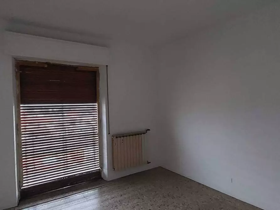 Immagine 3 di Appartamento in vendita  in Corso Cavour 64 a Vercelli