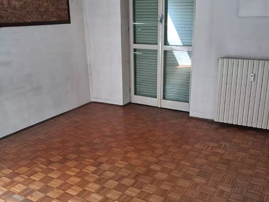 Immagine 2 di Appartamento in vendita  in Via Garibaldi 163 a Biella