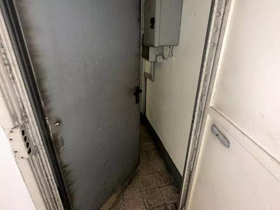 Immagine 23 di Locale commerciale in affitto  in VIA SAN DONATO 73 a Torino