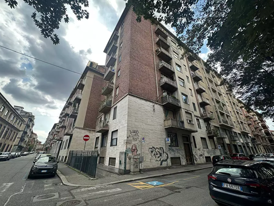 Immagine 37 di Locale commerciale in affitto  in VIA SAN DONATO 73 a Torino