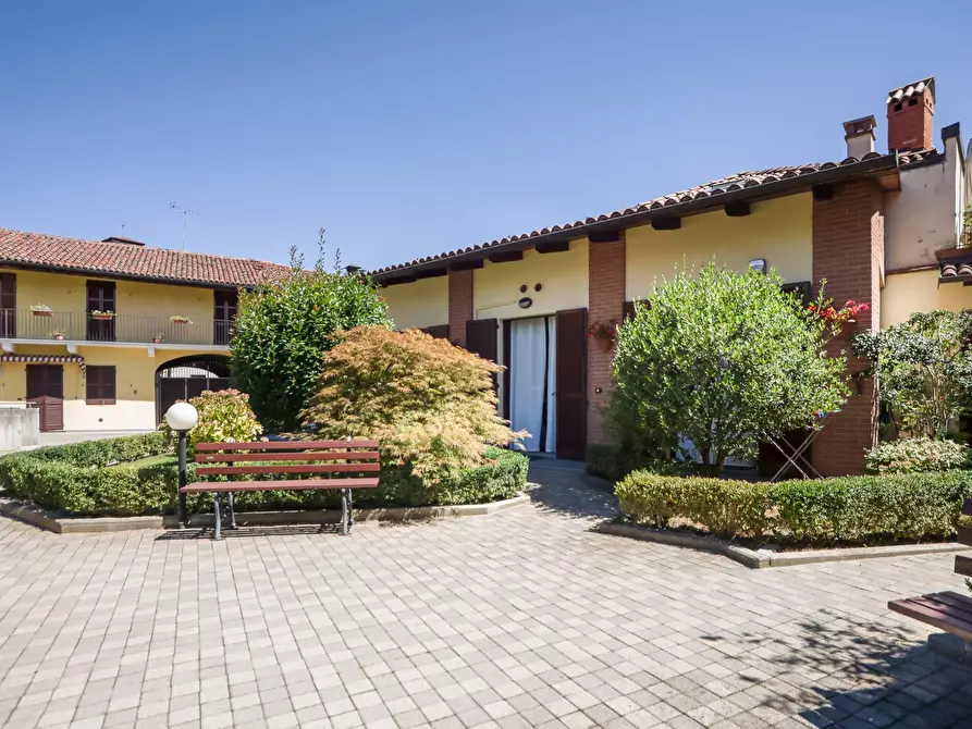 Immagine 3 di Casa indipendente in vendita  in Via Querro 8 a Rivoli