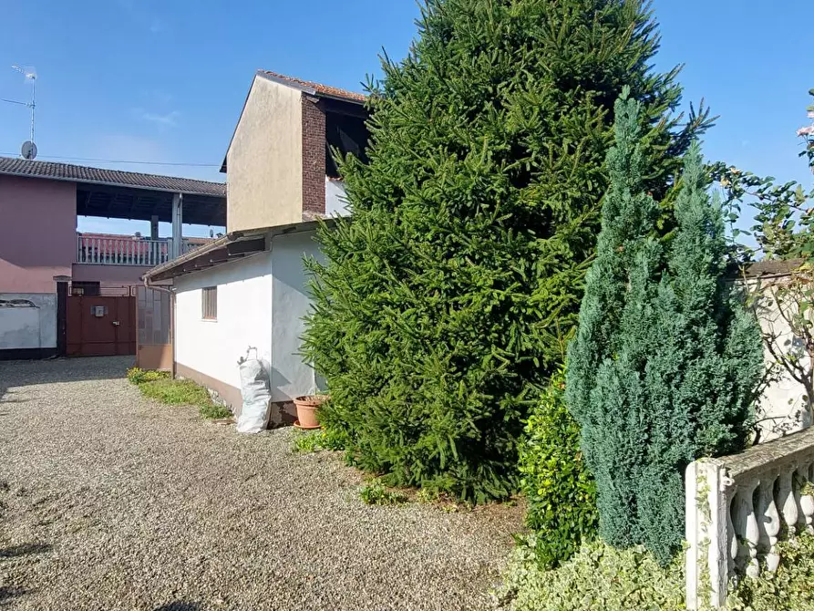 Immagine 4 di Casa indipendente in vendita  in Vicolo salsetto 6 a Desana