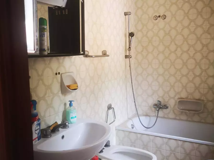 Immagine 9 di Casa indipendente in vendita  in Via Morra 8 a Camino