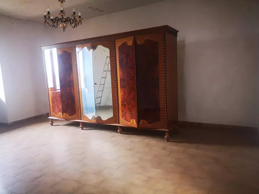 Immagine 3 di Casa indipendente in vendita  in Via Morra 8 a Camino