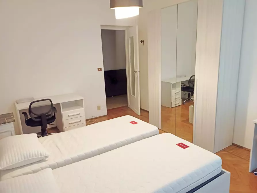 Immagine 3 di Appartamento in affitto  in Via Filadelfia 58 a Torino