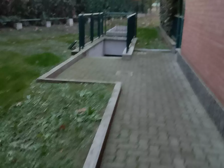 Immagine 1 di Box auto in vendita  in VIA BAZZANINI 15 a Venaria Reale