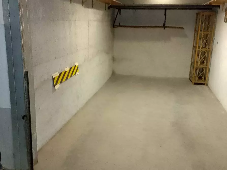 Immagine 8 di Box auto in vendita  in VIA BAZZANINI 15 a Venaria Reale