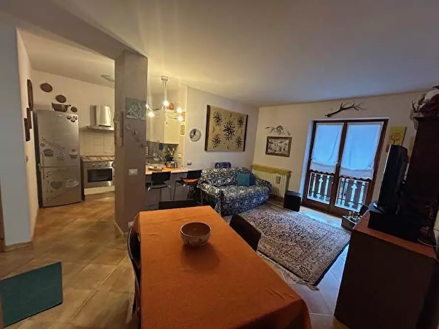 Immagine 2 di Appartamento in vendita  in Via Montello 15 a Cesana Torinese