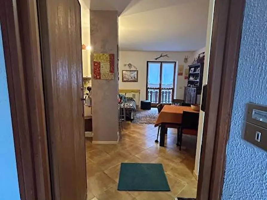 Immagine 23 di Appartamento in vendita  in Via Montello 15 a Cesana Torinese