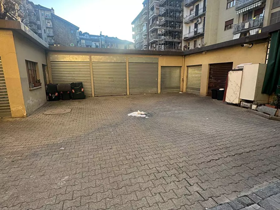 Immagine 2 di Box auto in affitto  in VIA EVANGELISTA TORRICELLI 51 a Torino