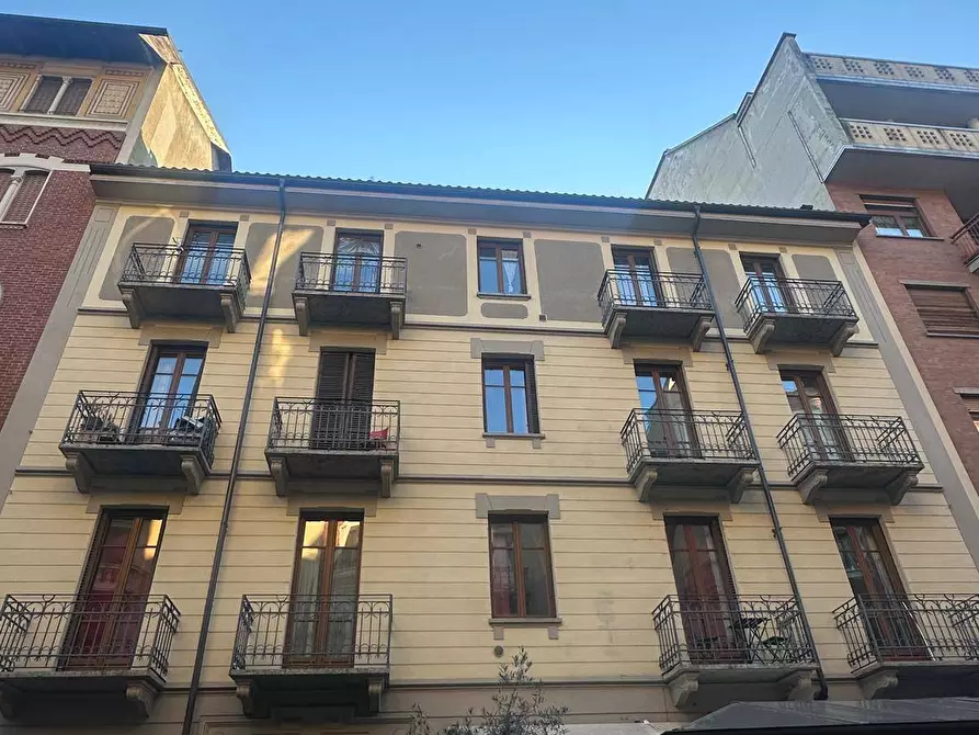 Immagine 1 di Box auto in affitto  in VIA EVANGELISTA TORRICELLI 51 a Torino