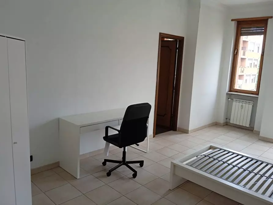 Immagine 22 di Appartamento in affitto  in corso Svizzera 76 a Torino