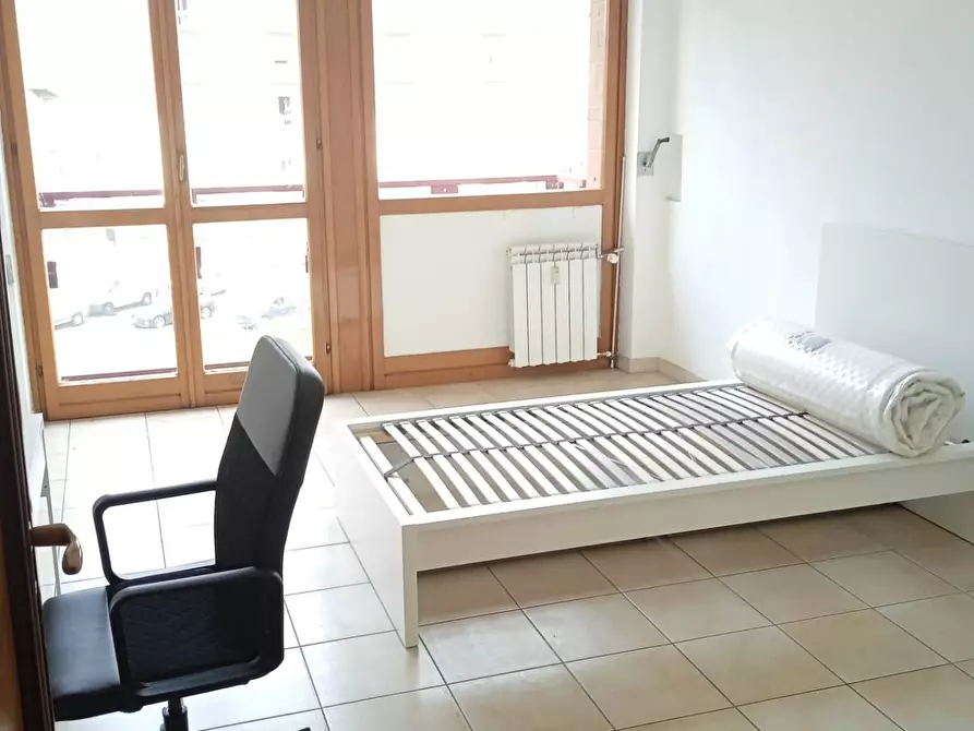 Immagine 29 di Appartamento in affitto  in corso Svizzera 76 a Torino