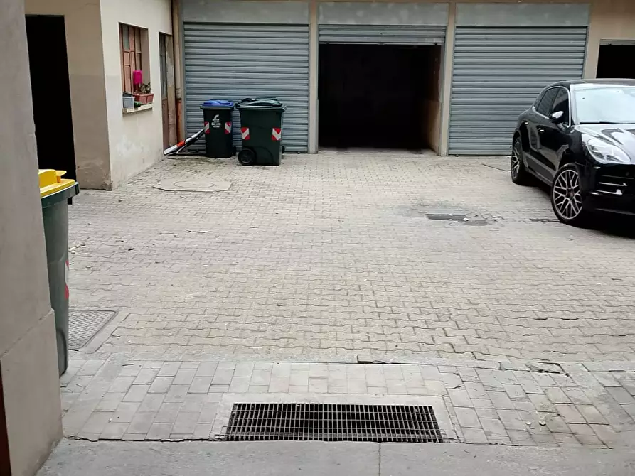 Immagine 5 di Box auto in affitto  in VIA EVANGELISTA TORRICELLI 51 a Torino