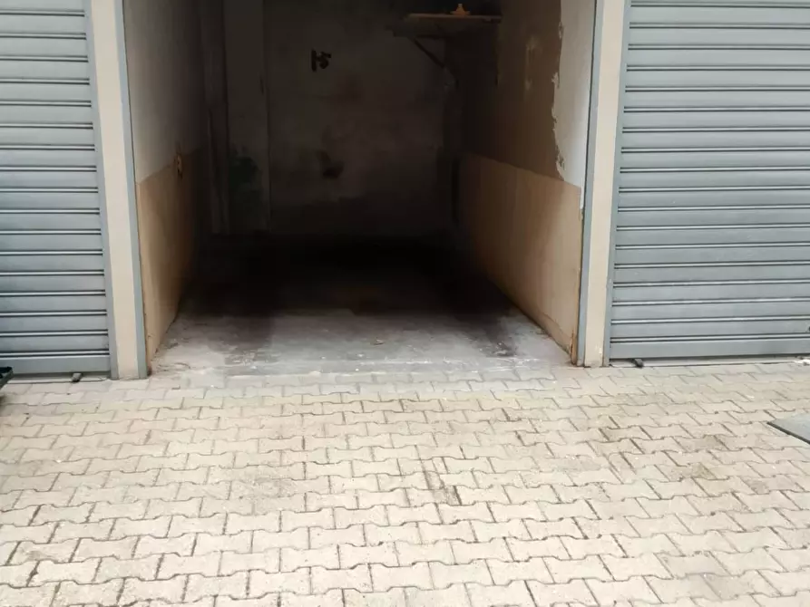 Immagine 6 di Box auto in affitto  in VIA EVANGELISTA TORRICELLI 51 a Torino