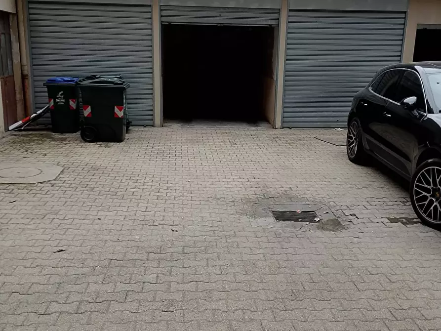 Immagine 9 di Box auto in affitto  in VIA EVANGELISTA TORRICELLI 51 a Torino