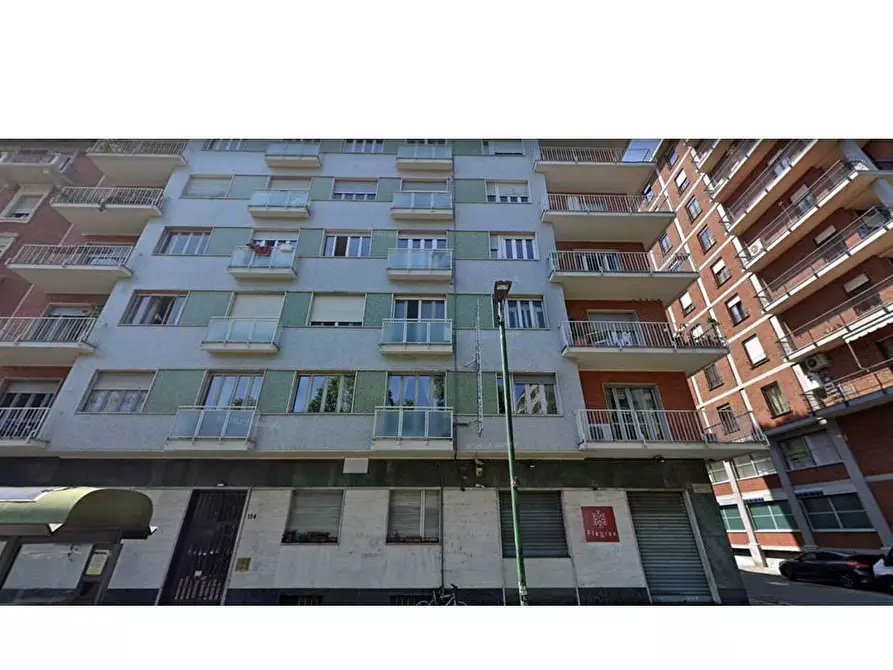 Immagine 38 di Locale commerciale in vendita  in Corso Massimo d'Azeglio 114 a Torino