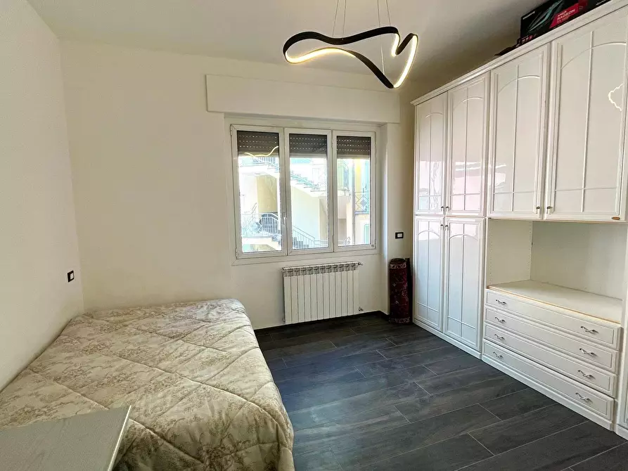 Immagine 5 di Appartamento in vendita  in VIA MAMELI 3 a Ventimiglia