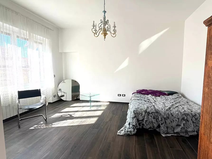 Immagine 6 di Appartamento in vendita  in VIA MAMELI 3 a Ventimiglia