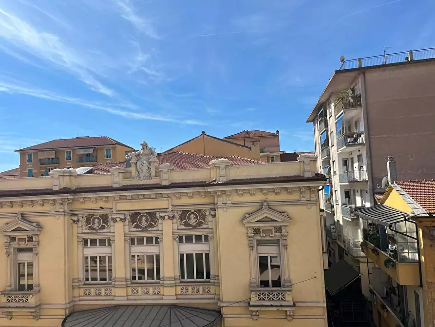 Immagine 10 di Appartamento in vendita  in VIA MAMELI 3 a Ventimiglia