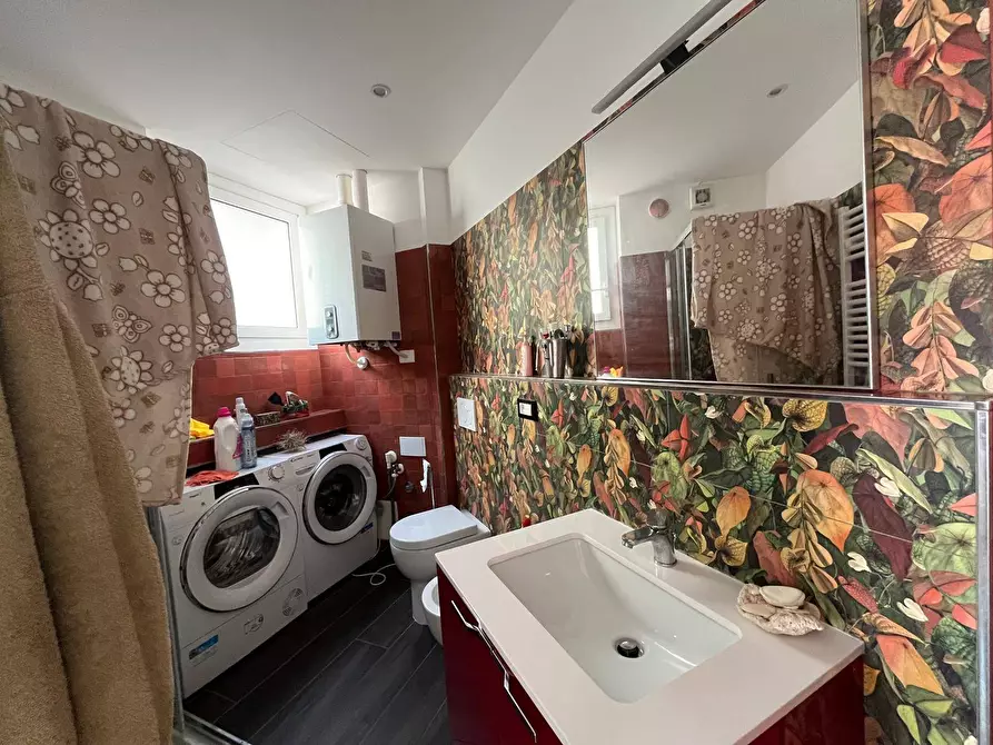 Immagine 16 di Appartamento in vendita  in VIA MAMELI 3 a Ventimiglia