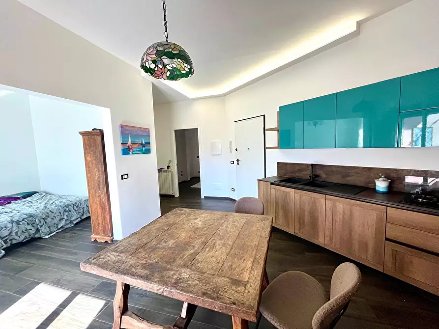 Immagine 2 di Appartamento in vendita  in VIA MAMELI 3 a Ventimiglia