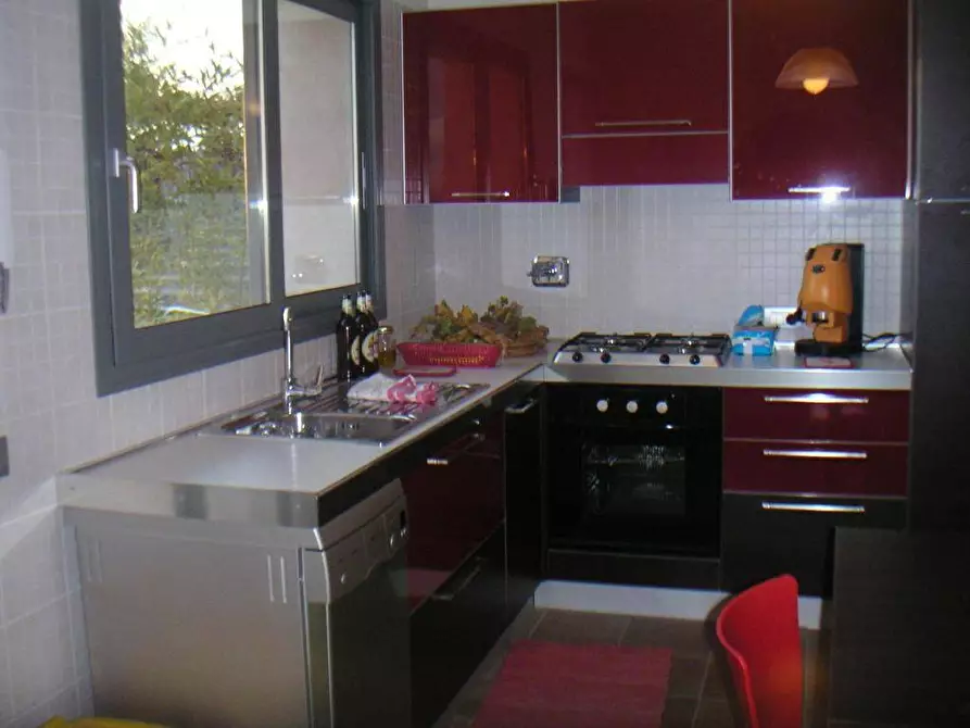 Immagine 2 di Casa semindipendente in vendita  in VIA MONTEFONTANE 35 a Camporosso