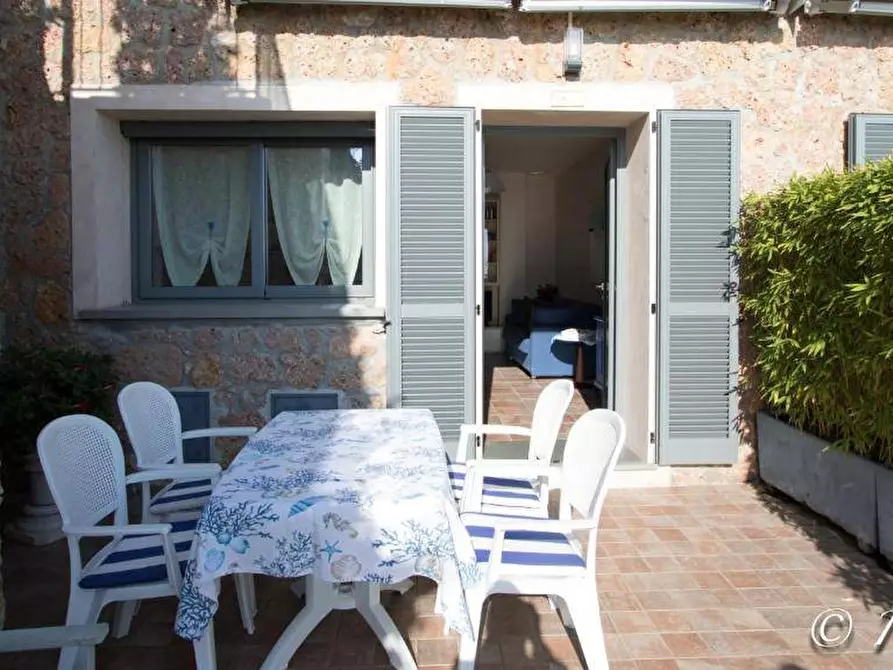 Immagine 7 di Casa semindipendente in vendita  in VIA MONTEFONTANE 35 a Camporosso