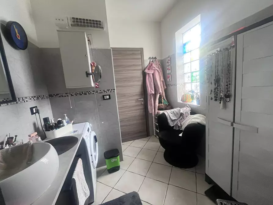 Immagine 10 di Casa indipendente in vendita  in farzione Verrandi snc a Ventimiglia
