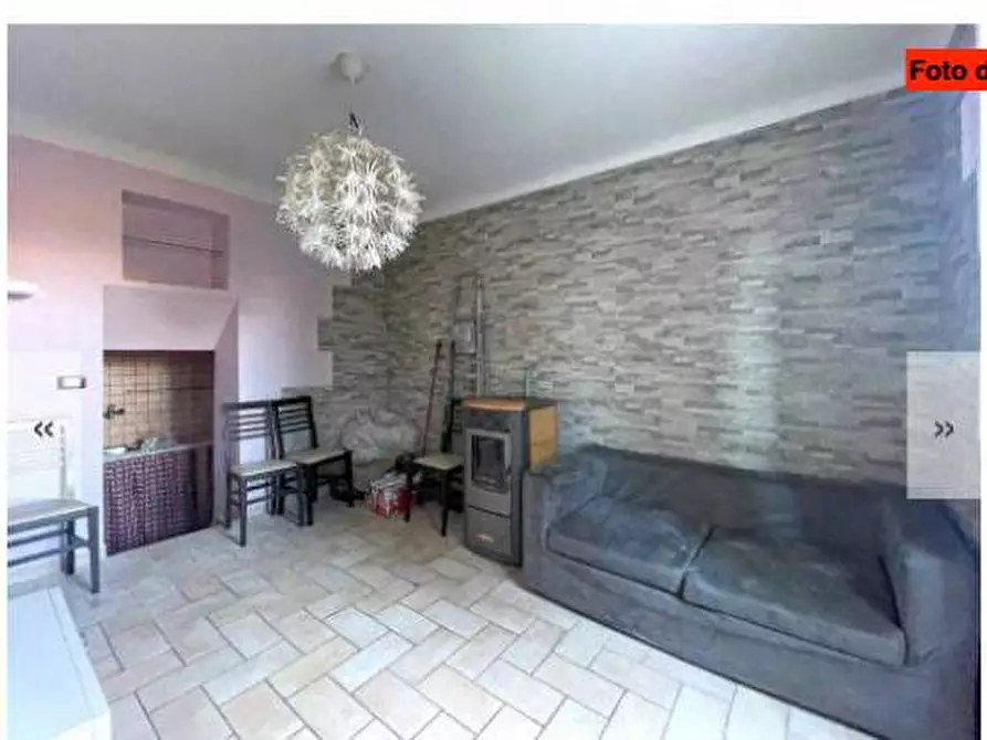 Immagine 3 di Appartamento in vendita  in Via Matteotti a Tresana