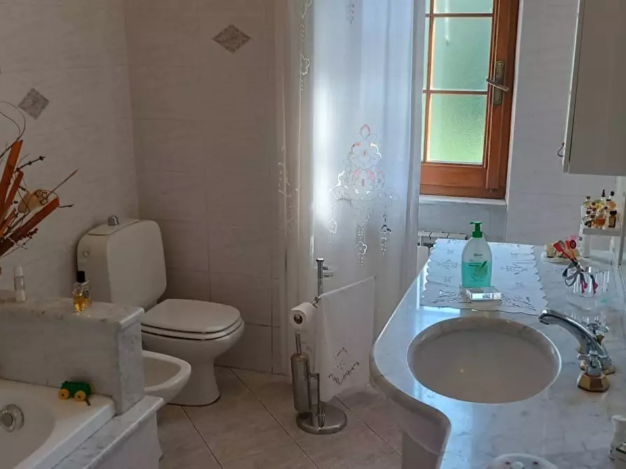 Immagine 19 di Villa in vendita  in Via 1 Maggio 50 a Beverino