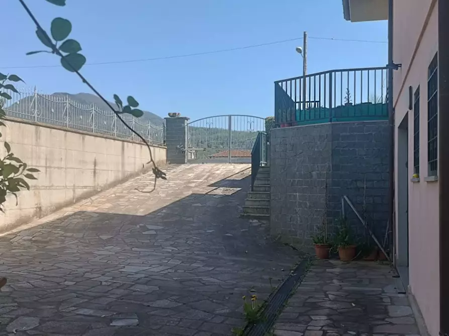 Immagine 23 di Villa in vendita  in Via Piano di Malgrate 110 a Villafranca In Lunigiana