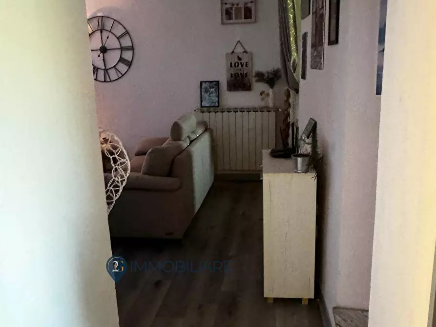 Immagine 5 di Appartamento in vendita  in Via Borgo San Bernardo 11 a Beverino