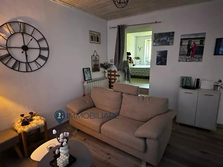 Immagine 7 di Appartamento in vendita  in Via Borgo San Bernardo 11 a Beverino